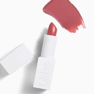 LITHE Nourish & Glow Lipstick in ‘Peony’